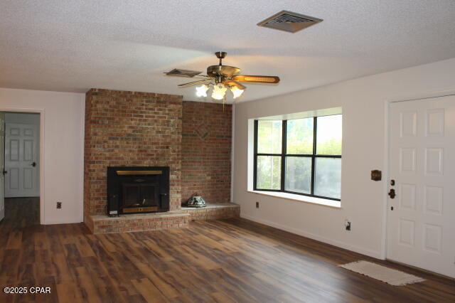 Listing photo id 13 for 15003 Bass Drive