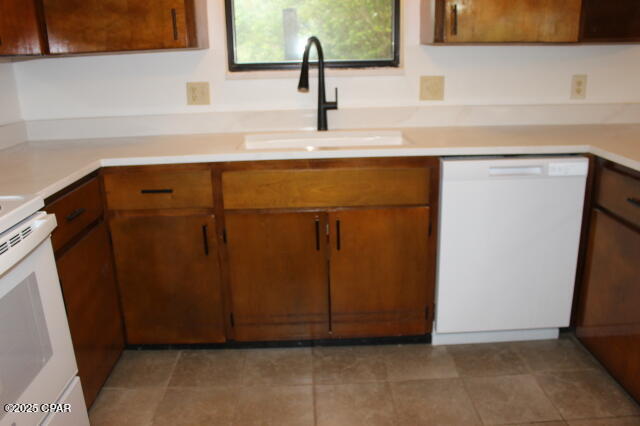 Listing photo id 25 for 15003 Bass Drive