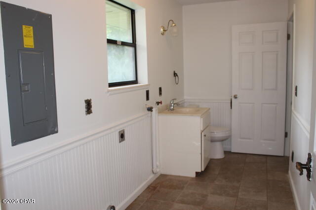 Listing photo id 33 for 15003 Bass Drive