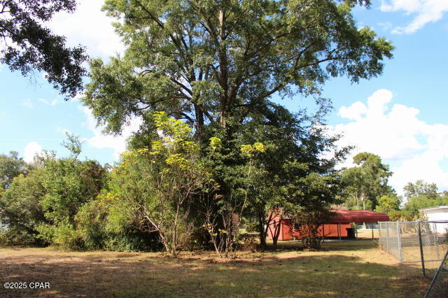 Listing photo id 50 for 15003 Bass Drive