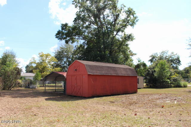 Listing photo id 55 for 15003 Bass Drive