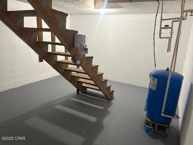 Listing photo id 81 for 15003 Bass Drive