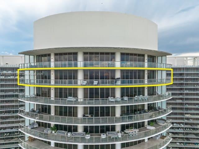 Bal Harbour Center Bal Harbour, FL 33154