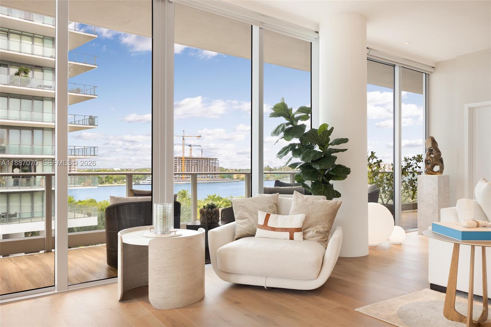 Marea Condo