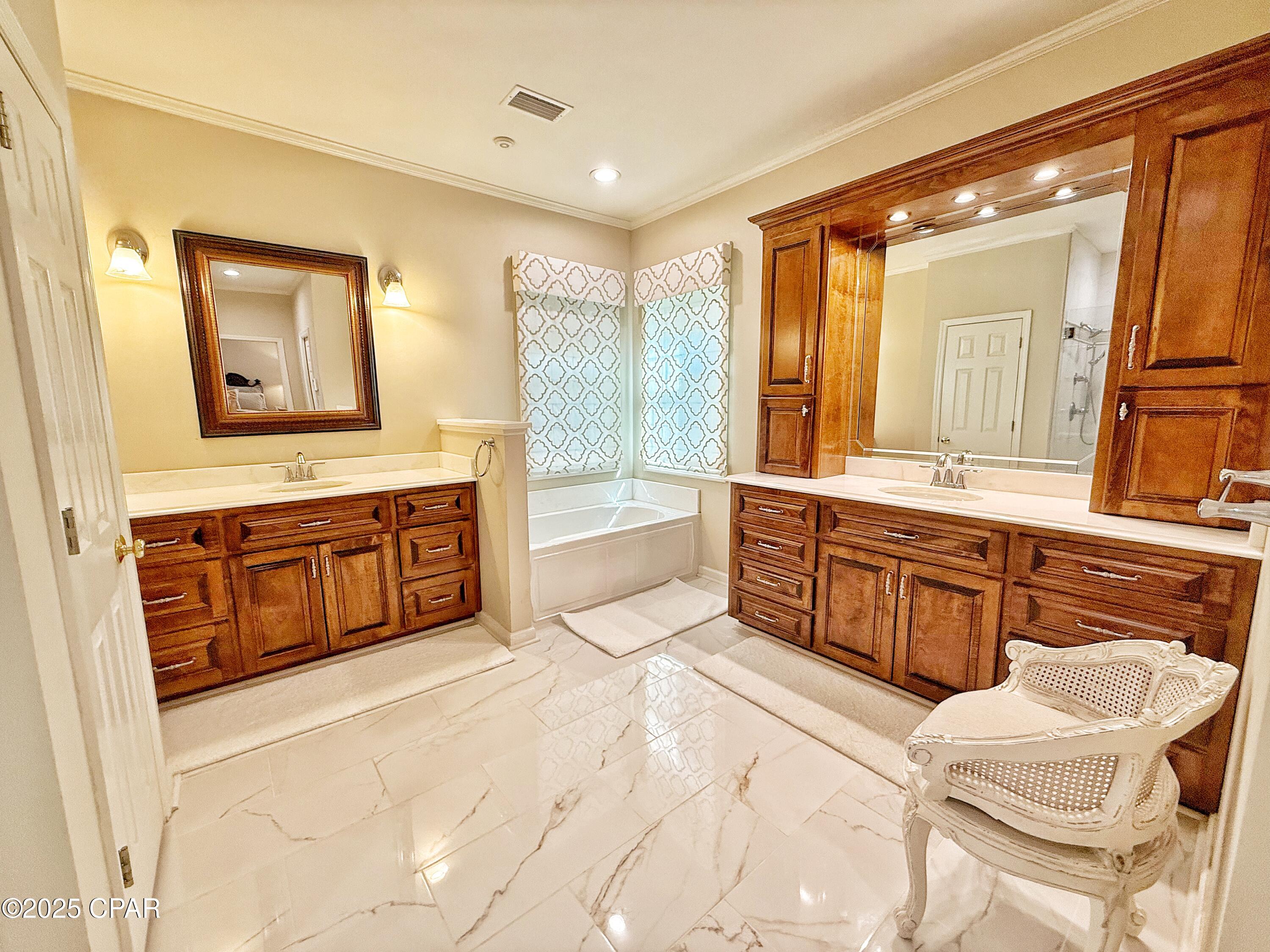 Image 21 For 4559 Red Oak Trace