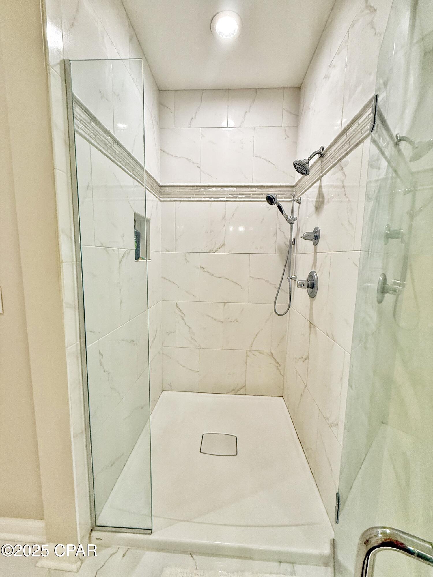 Image 22 For 4559 Red Oak Trace