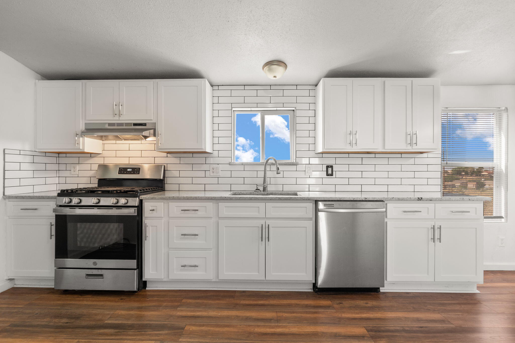 Homes for sale in Rio Rancho, NM | 406 12th Ave Nw, Rio Rancho, NM 87124 | MLS# 1092219