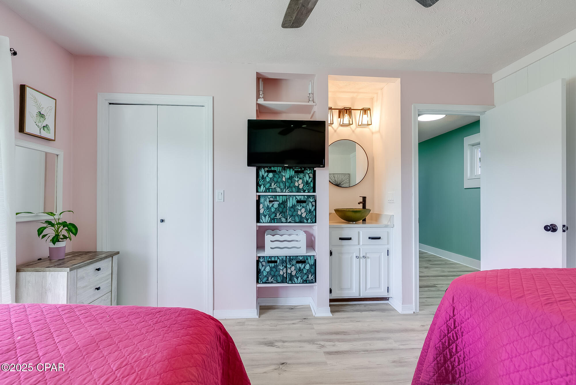 Image 35 For 643 Berthe Avenue