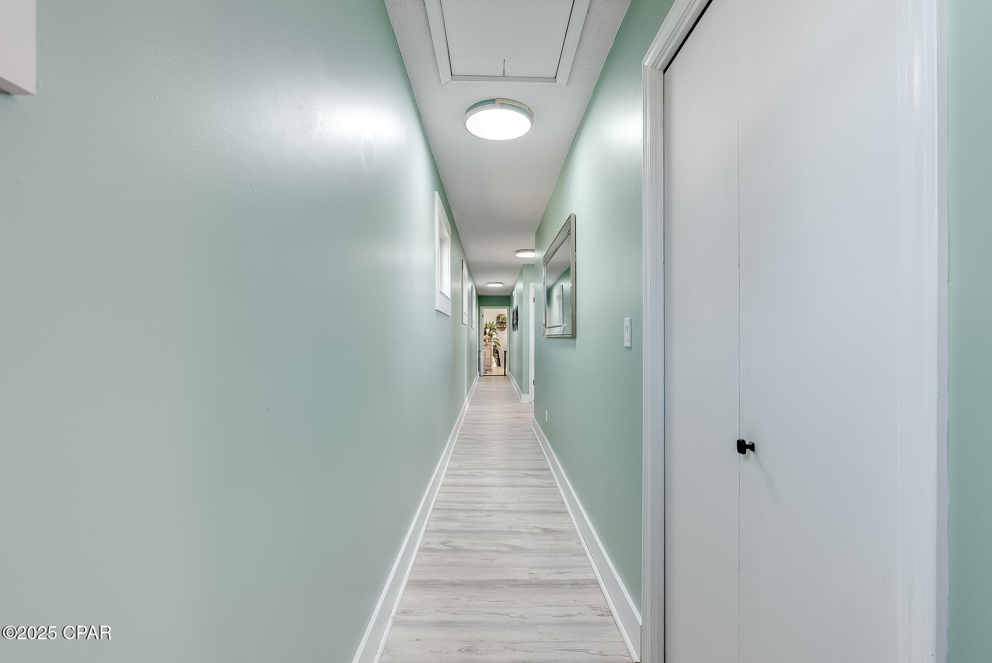 Image 41 For 643 Berthe Avenue