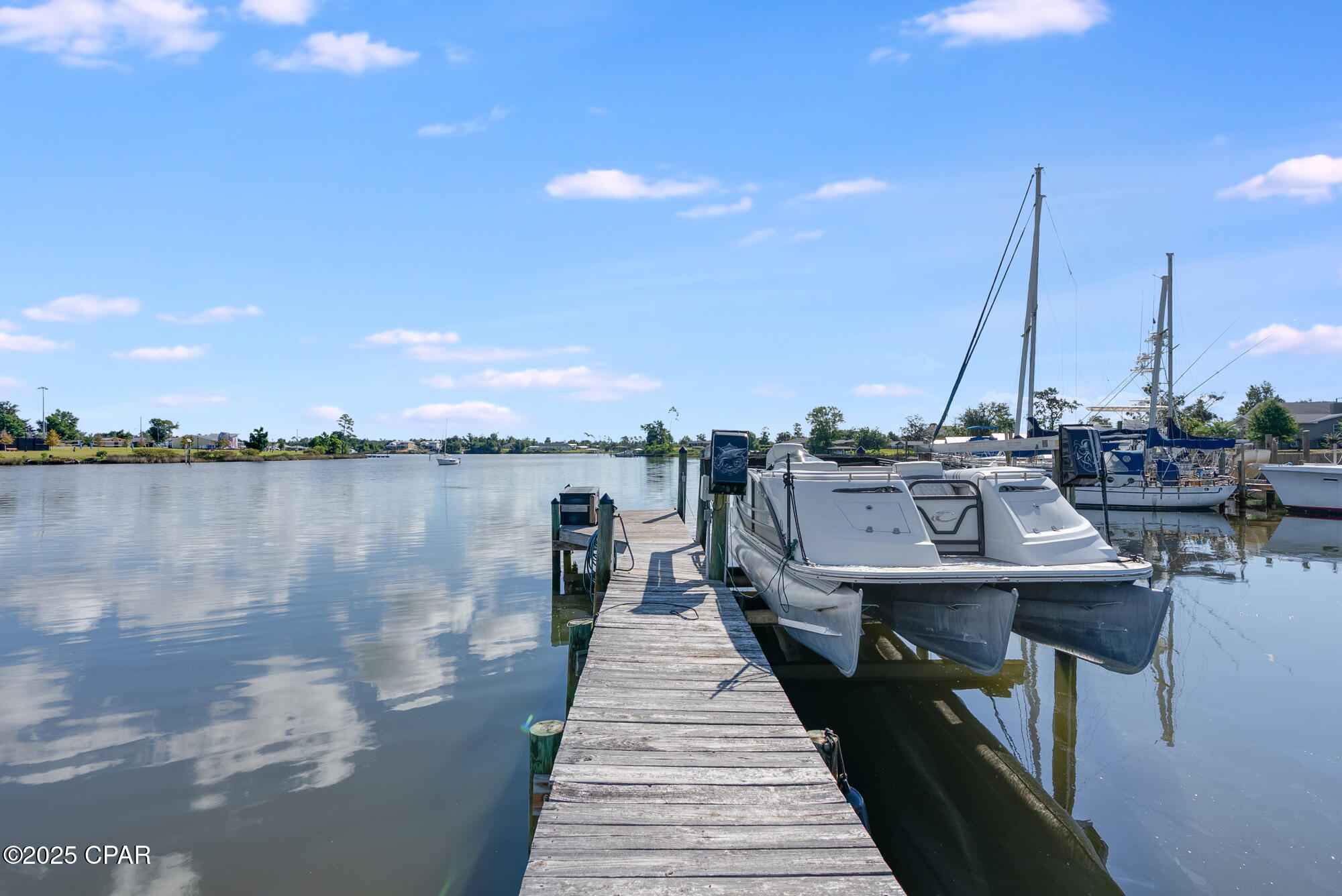 Image 56 For 643 Berthe Avenue