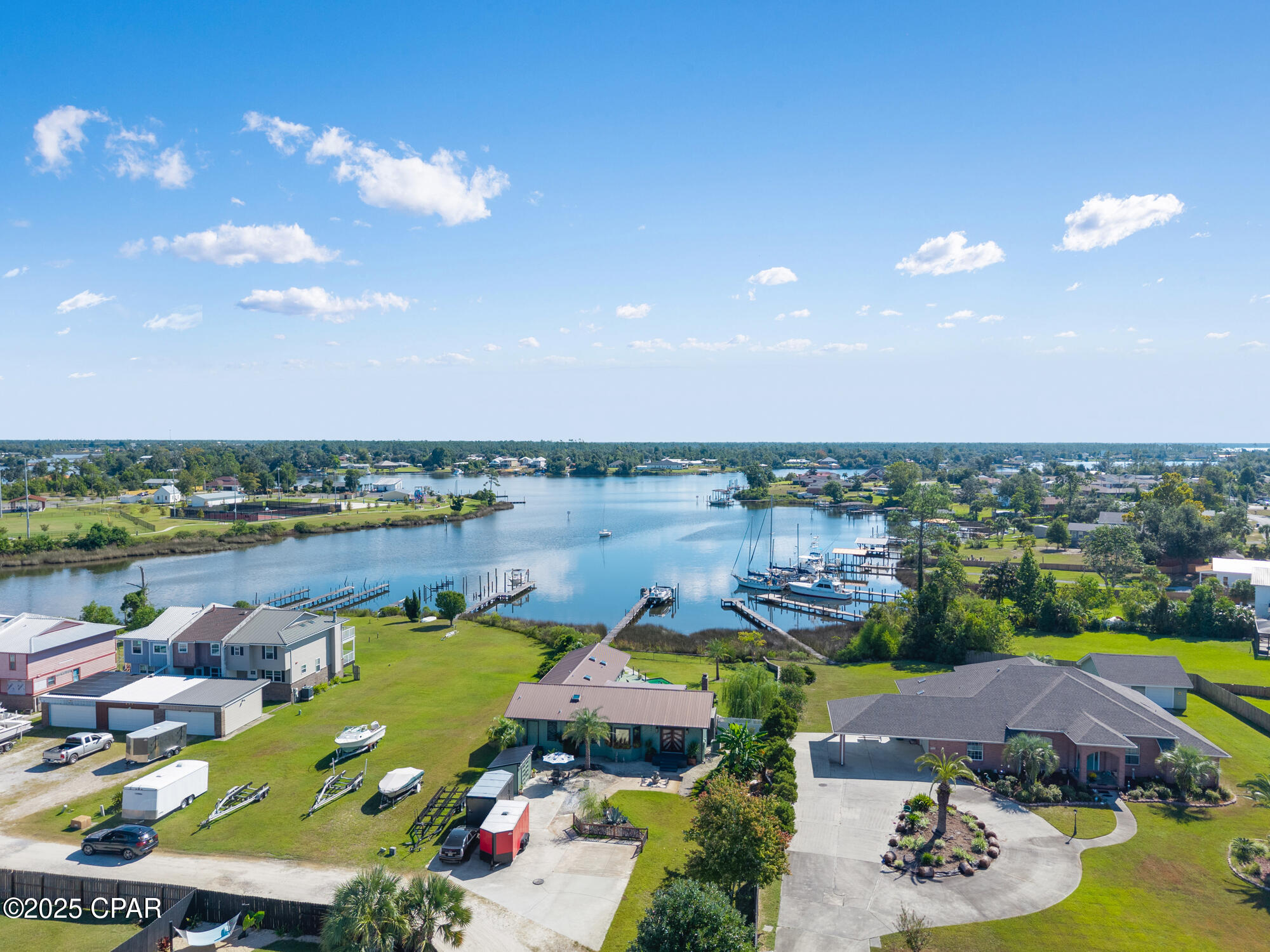 Image 6 For 643 Berthe Avenue