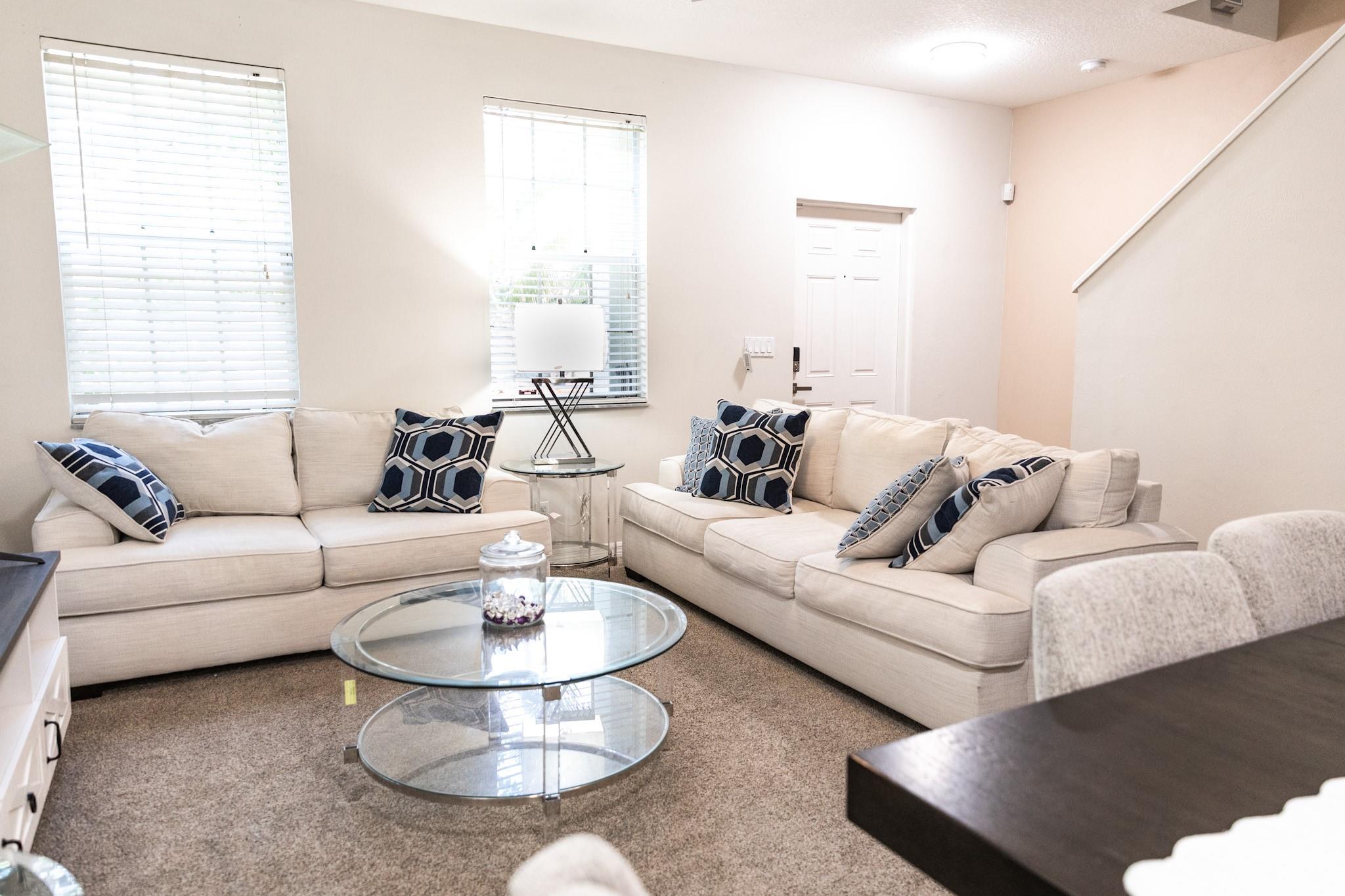 Homes for sale in Port St Lucie, FL | 2122 Se Grand Dr, Port St Lucie, FL 34952 | MLS# F10528924