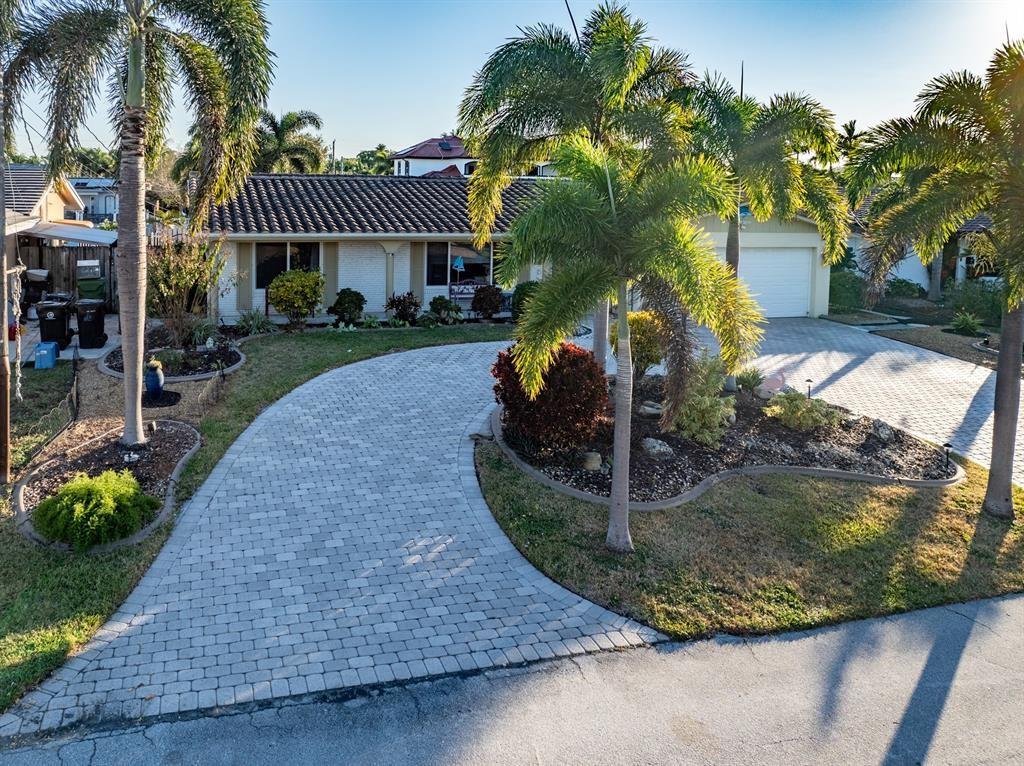 Homes for sale in Fort Lauderdale, FL | 1472 Ne 54th St, Fort Lauderdale, FL 33334 | MLS# F10529549