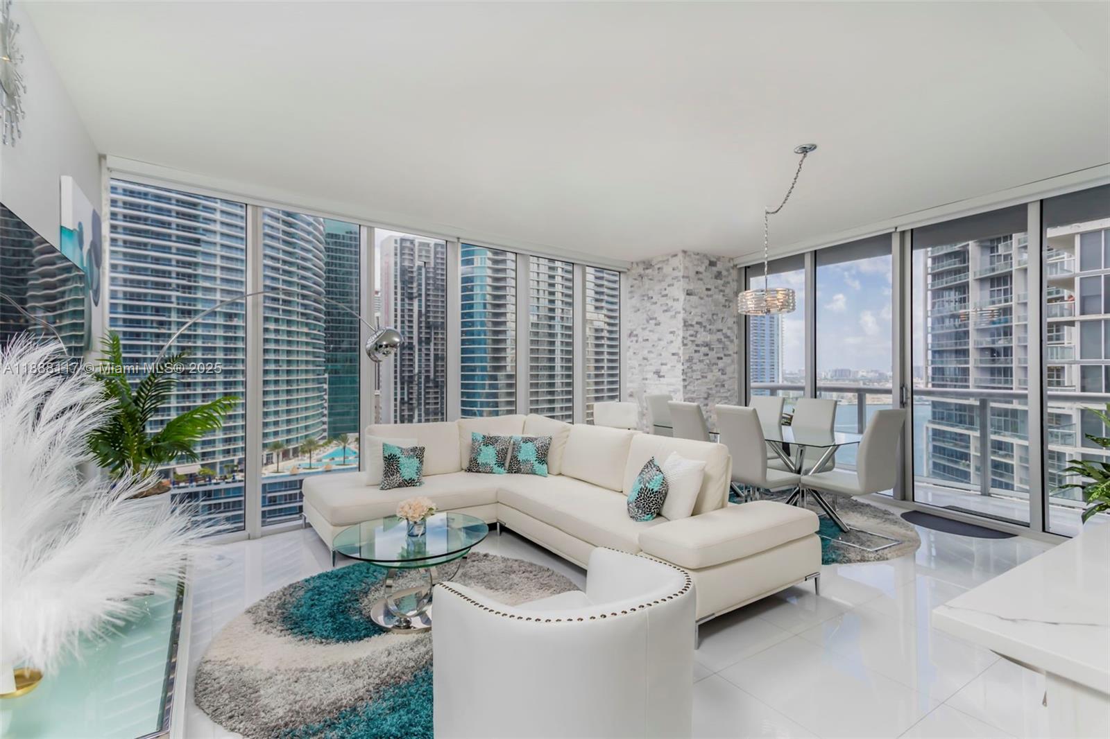 Condo for Sale in Miami, FL