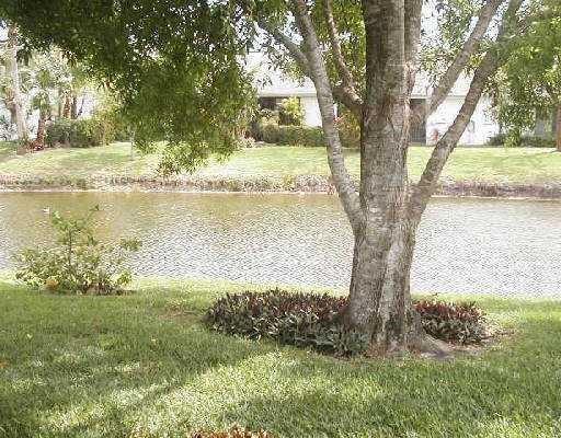 Homes for sale in Boca Raton, FL | 10980 Lake Front Pl #10980, Boca Raton, FL 33498 | MLS# F10529516