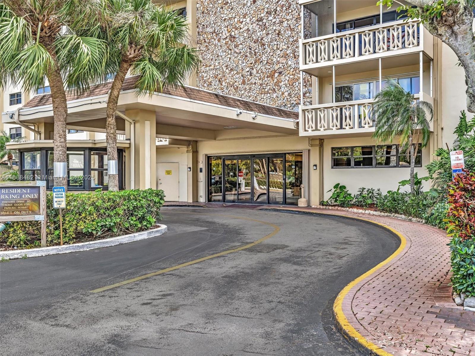 Canongate Condo No One