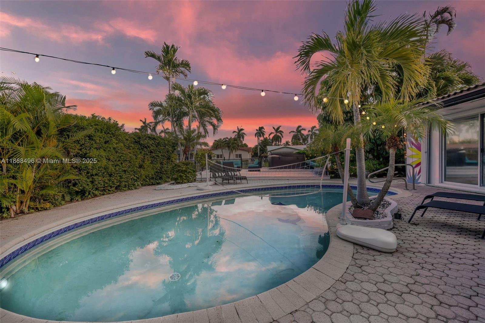 Homes for sale in Fort Lauderdale, FL | 5830 Ne 14Th Rd, Fort Lauderdale, FL 33334 | MLS# A11888496
