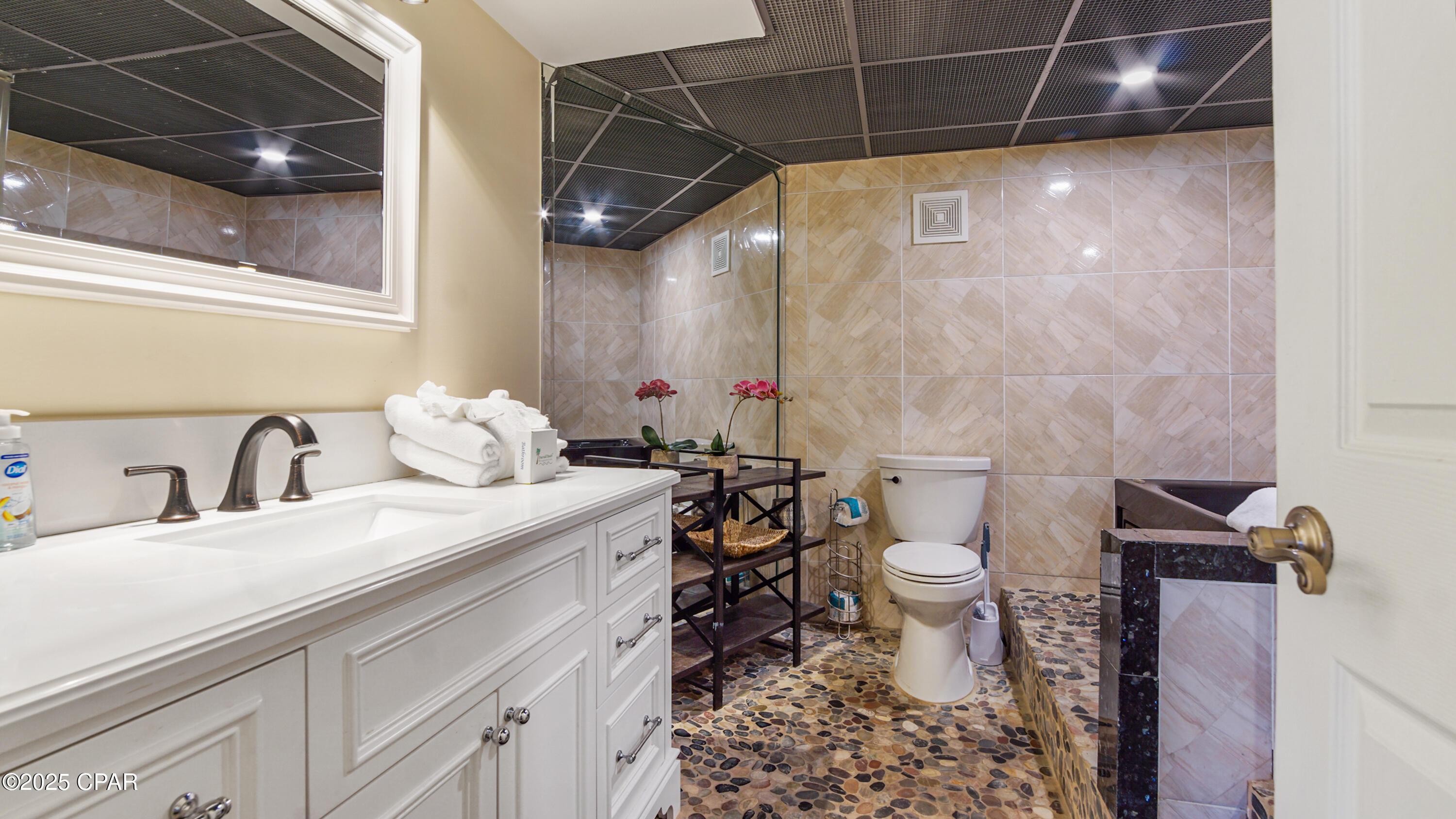 Image 22 For 11619 Front Beach Road 405