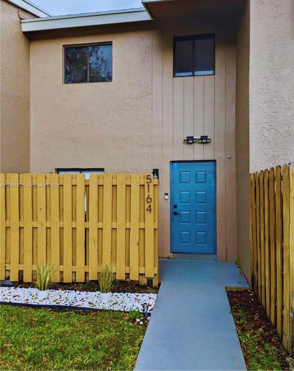 Saddle-Up Plat 113-36 B Po