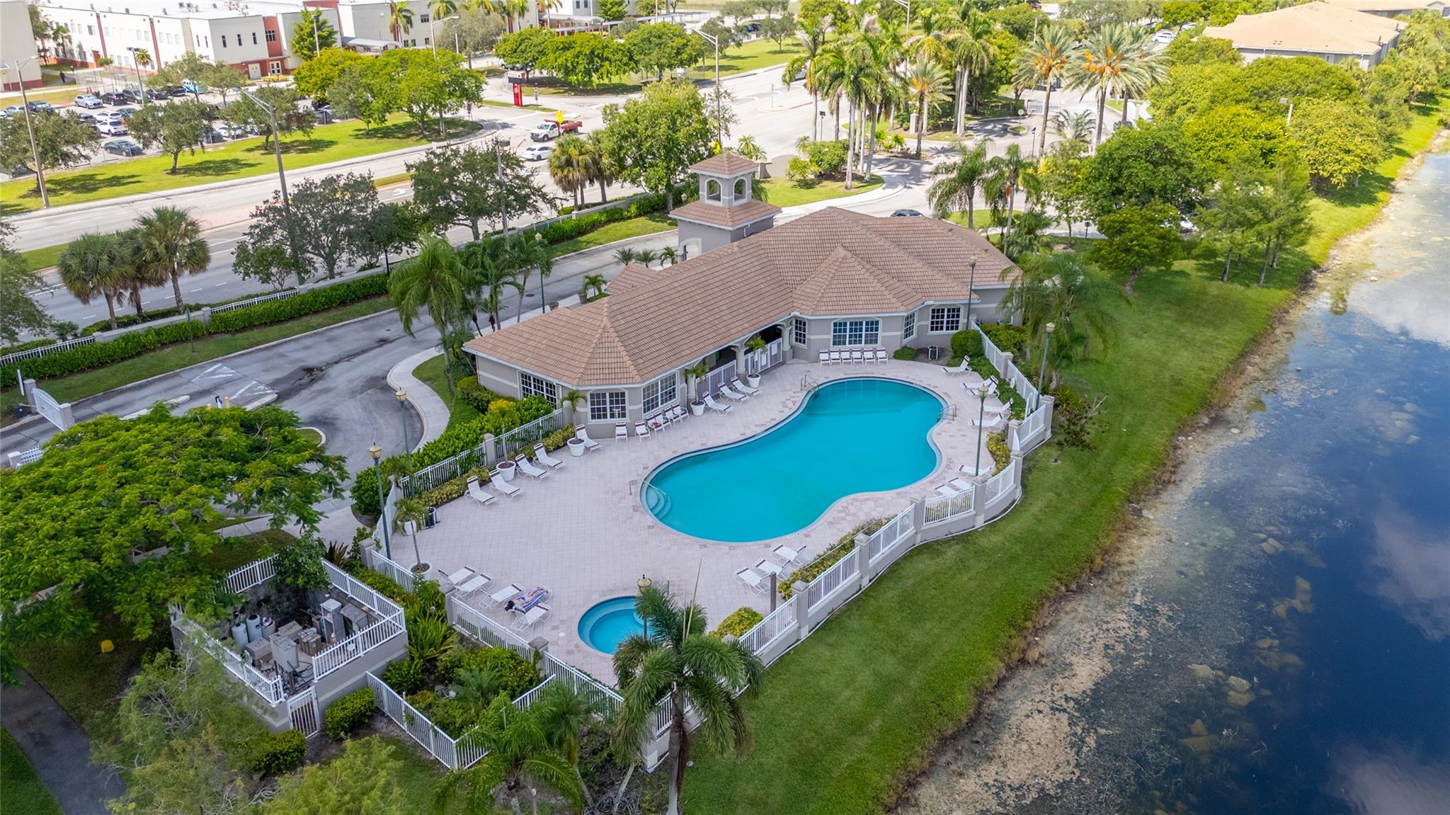 Homes for sale in Coconut Creek, FL | 5021 Wiles Rd #202, Coconut Creek, FL 33073 | MLS# F10529518