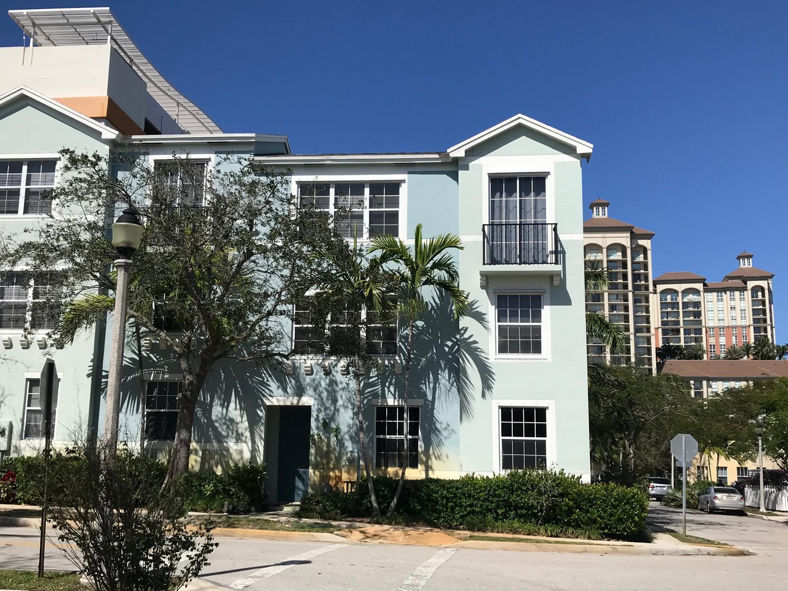 Convention Center Town Ho