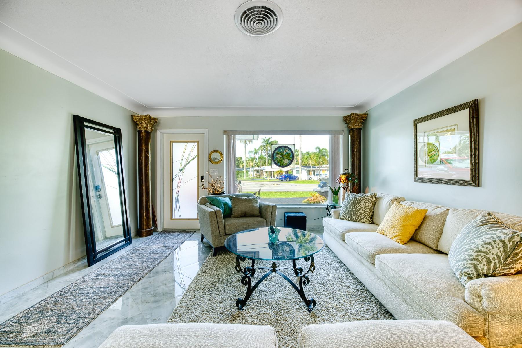 Homes for sale in Wilton Manors, FL | 208 Ne 30Th St, Wilton Manors, FL 33334 | MLS# F10529342