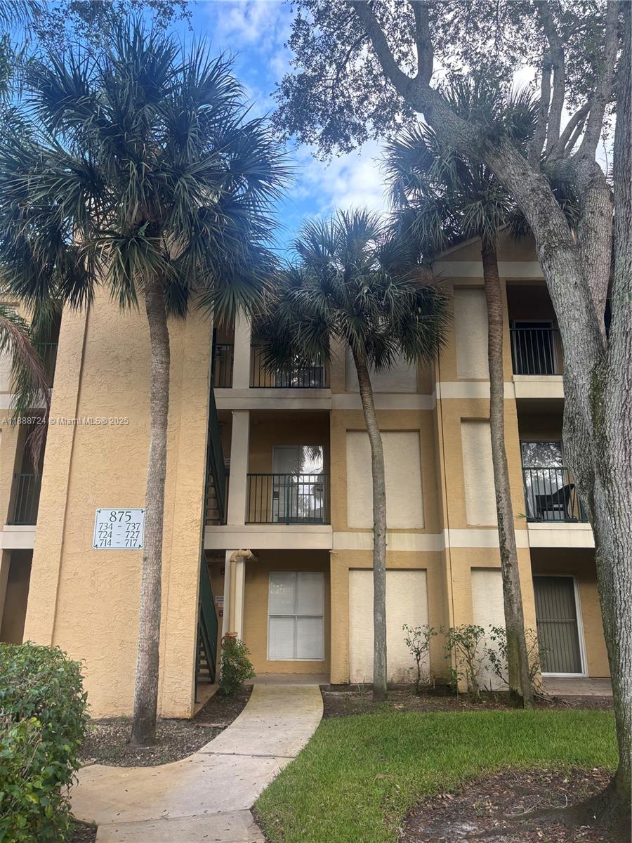 Savannah At Riverside Con