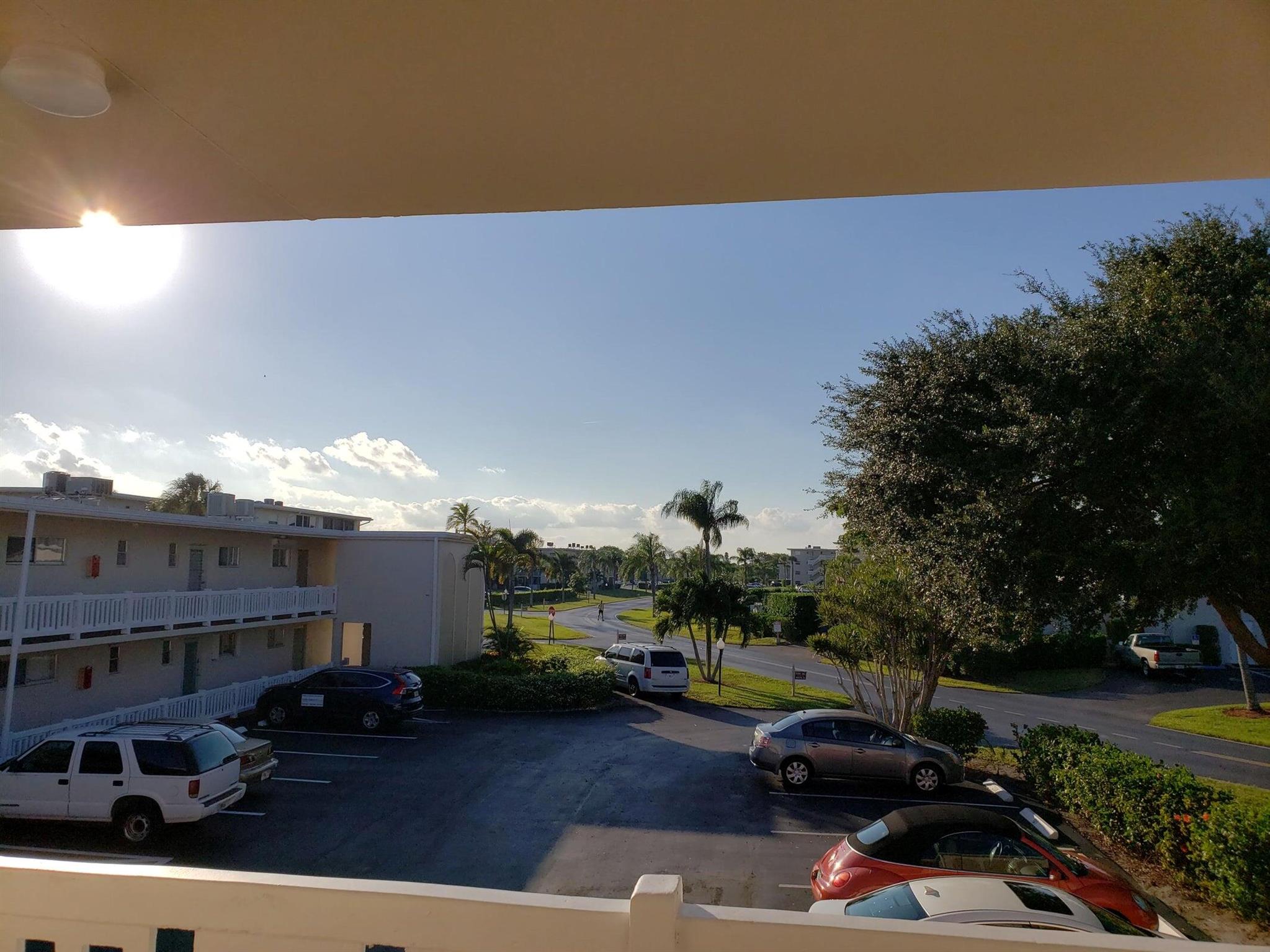 Lake Clarke Gardens Condo