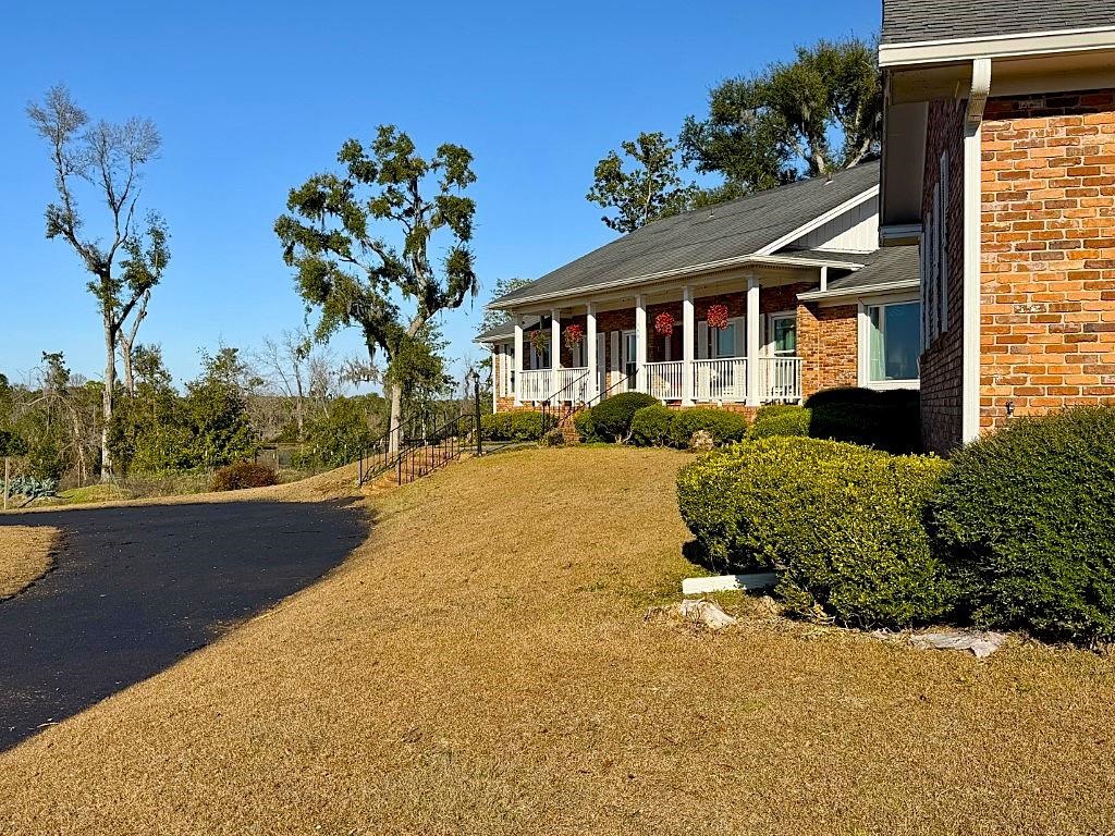 588 NW Pickle Lane , Madison, FL, 32340