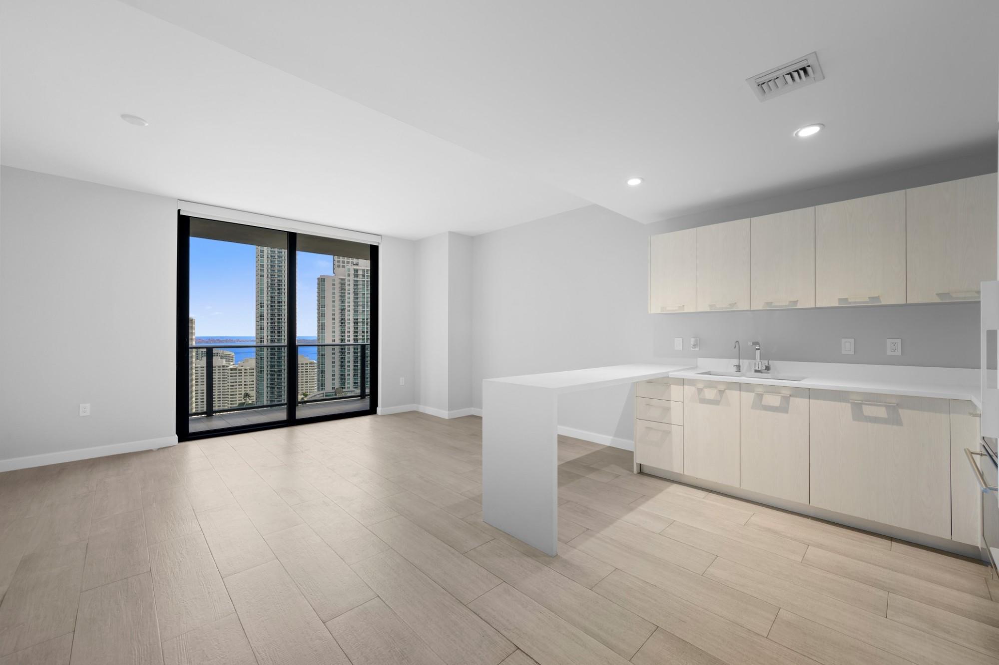 Condo for Rent in Miami, FL