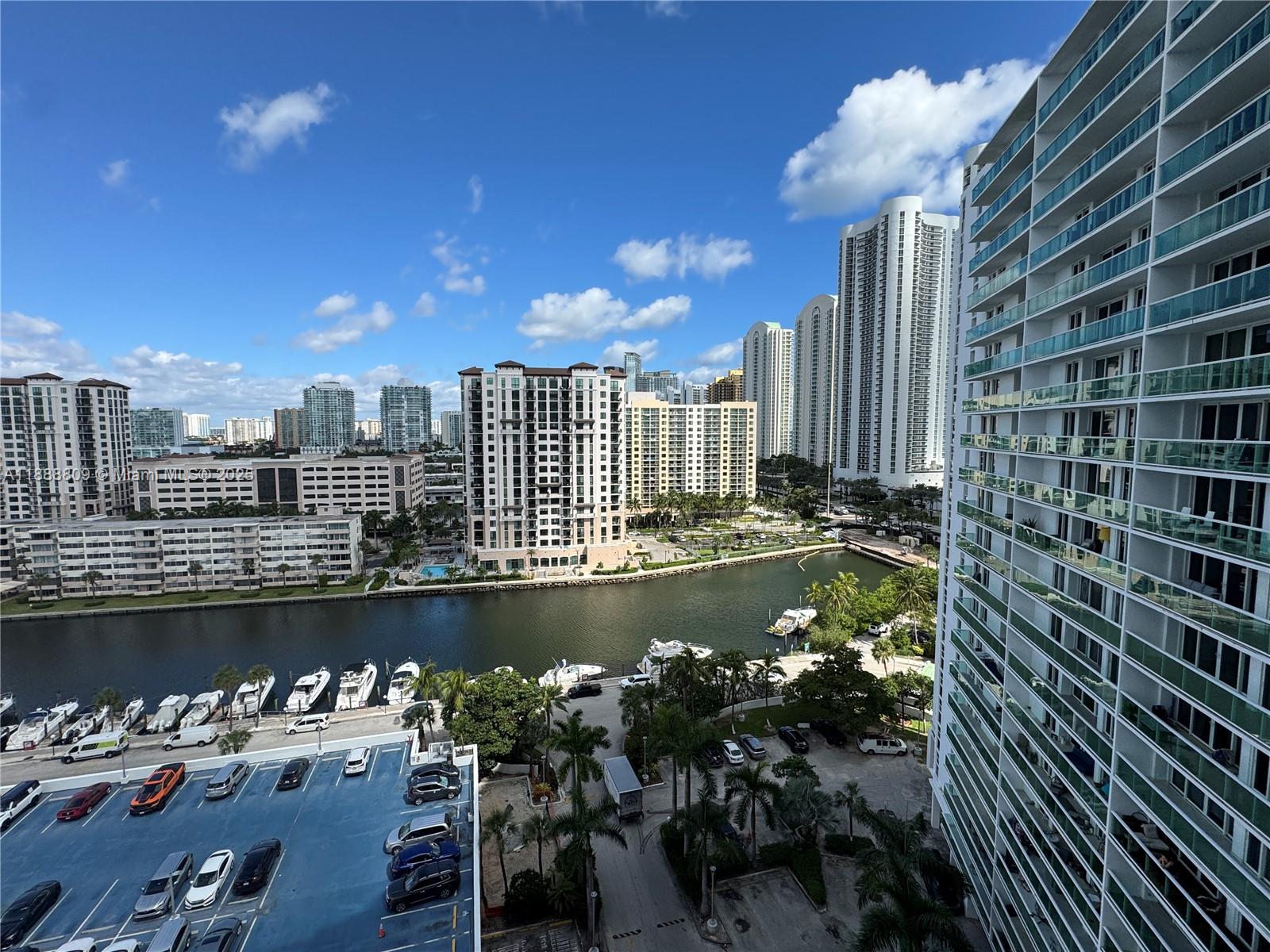 Arlen House East Condo