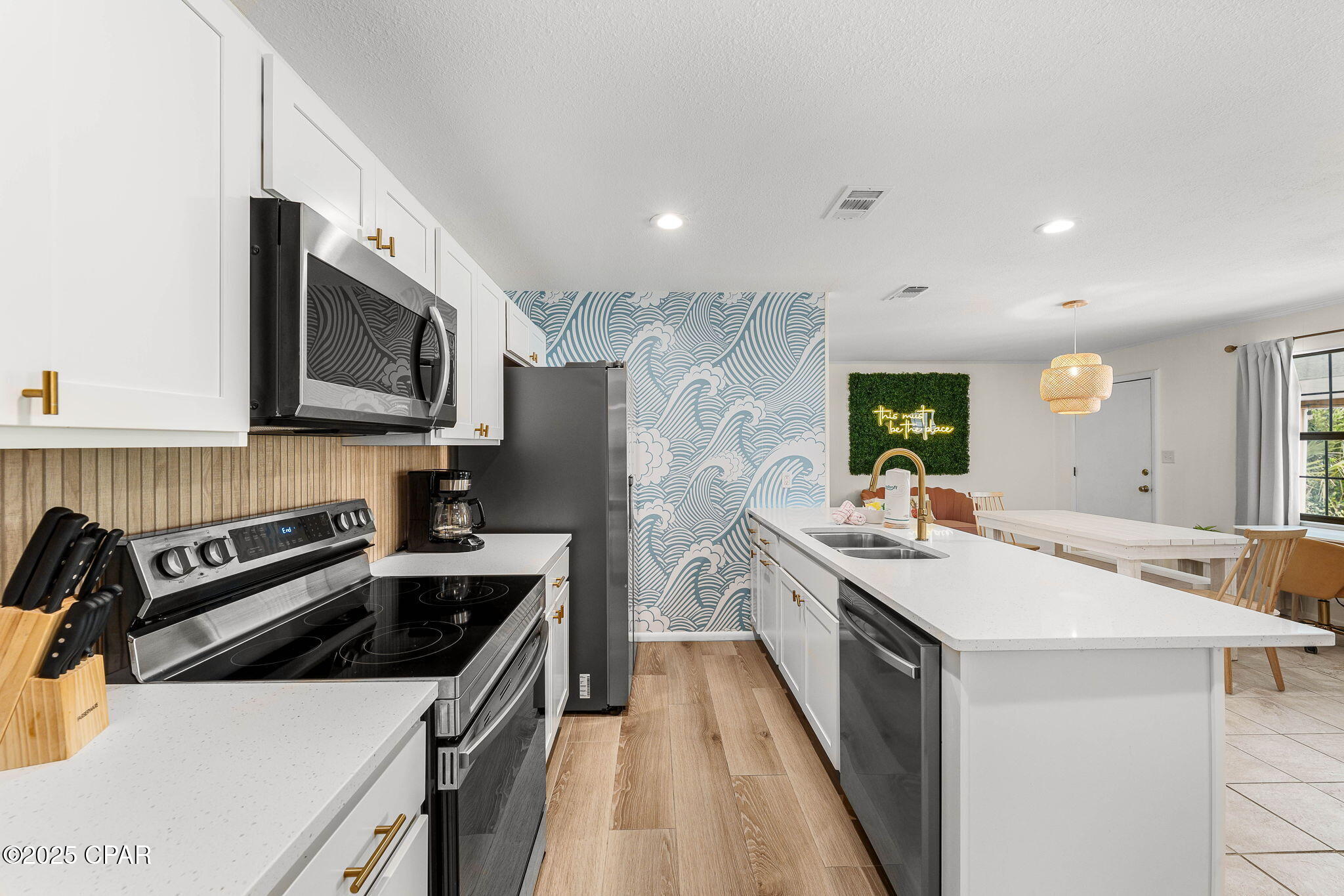 Image 11 For 203 Romanza Place