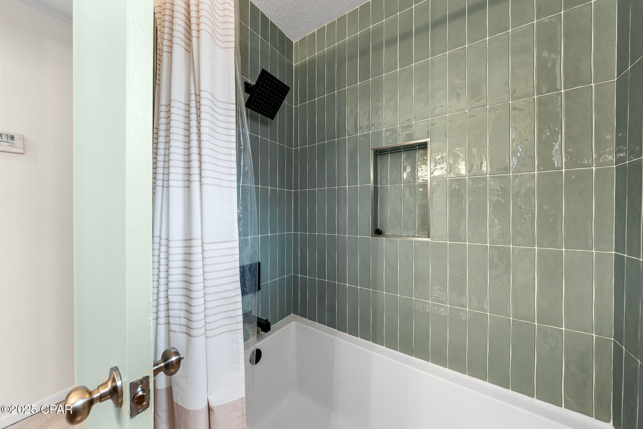 Image 18 For 203 Romanza Place