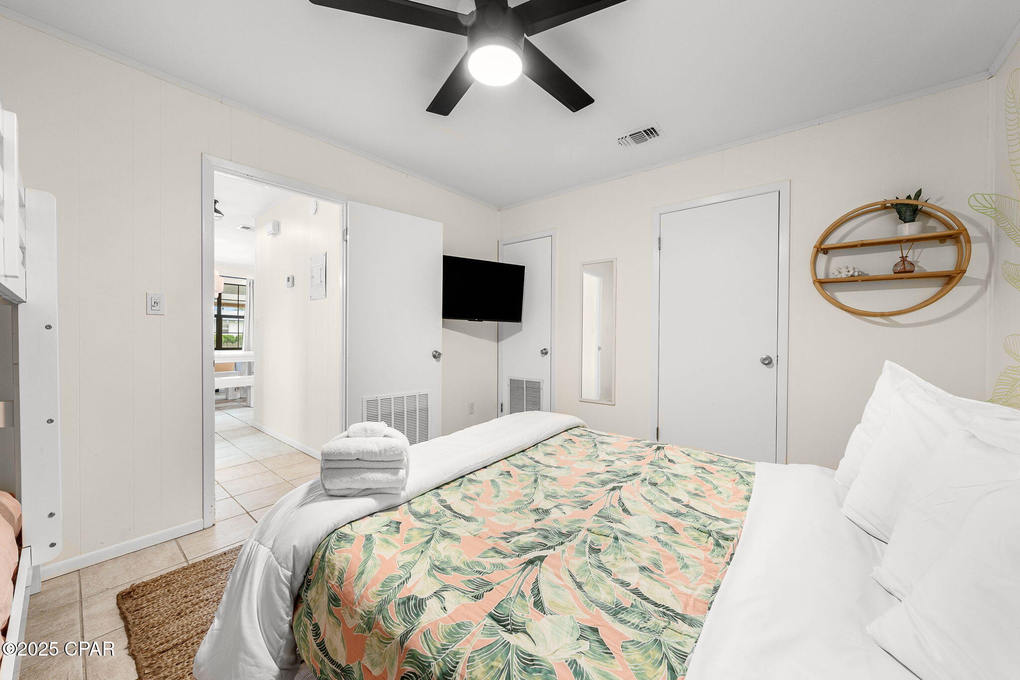 Image 20 For 203 Romanza Place