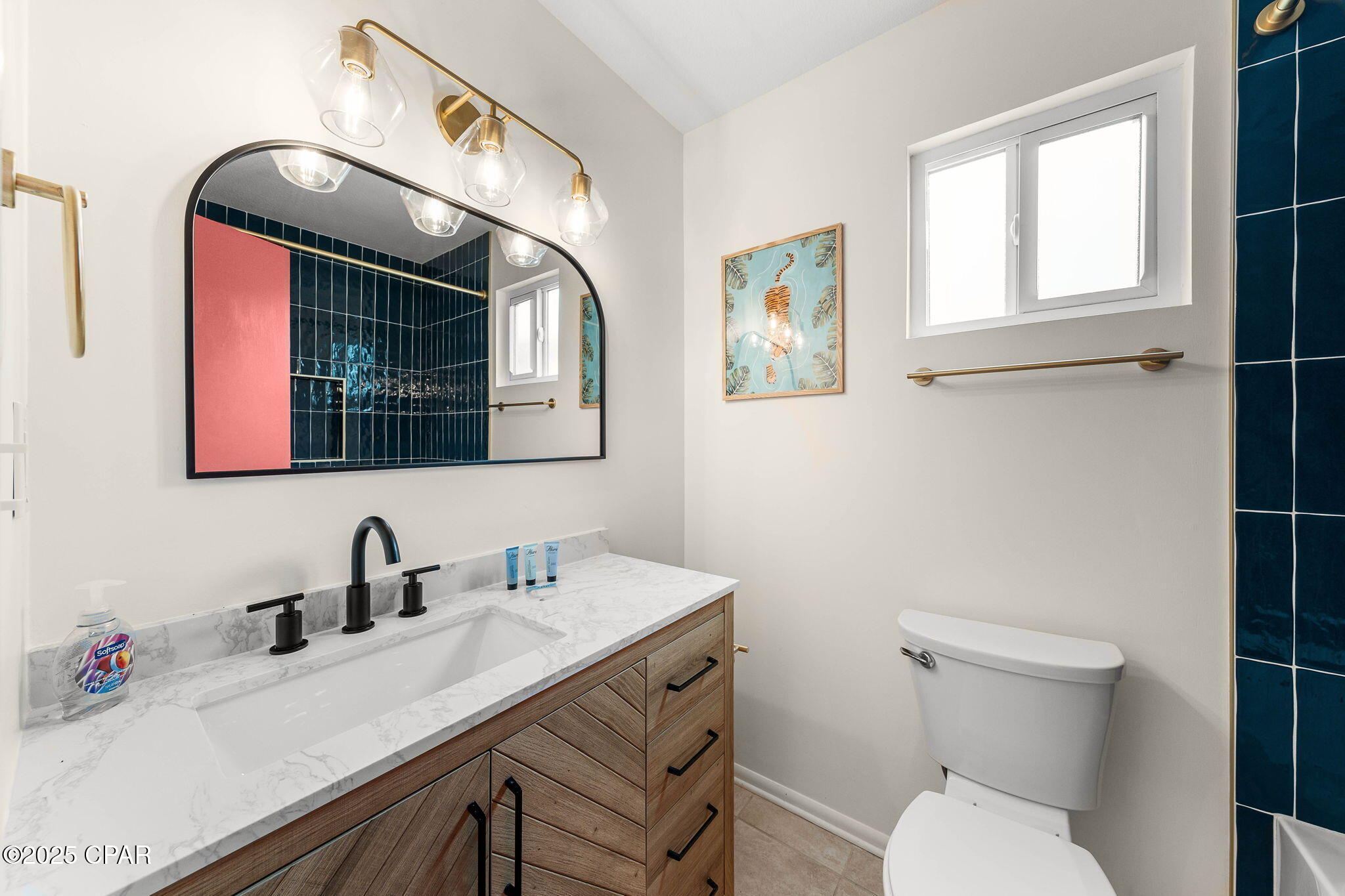 Image 21 For 203 Romanza Place