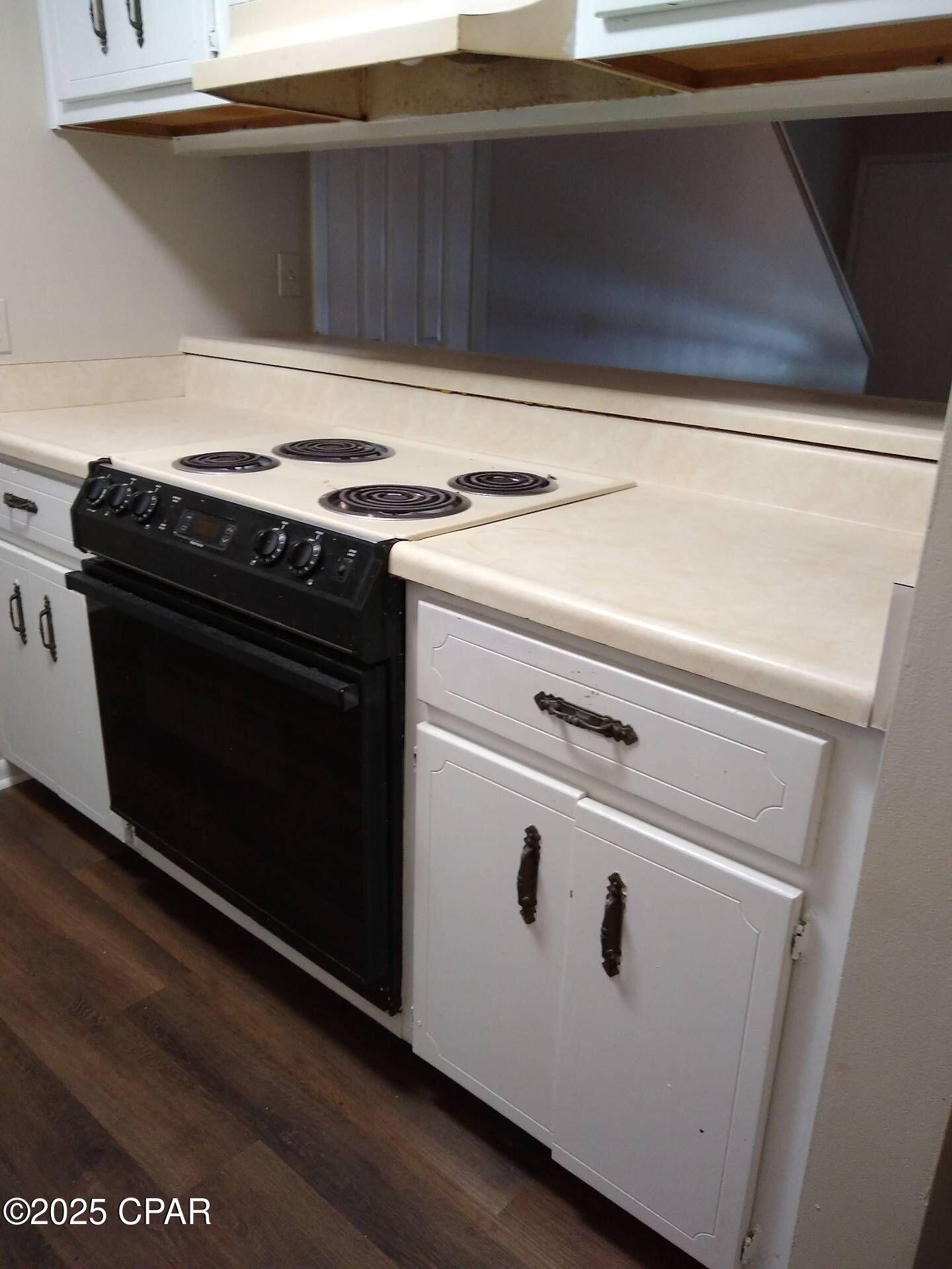 Image 2 For 4551 Cedar Street C