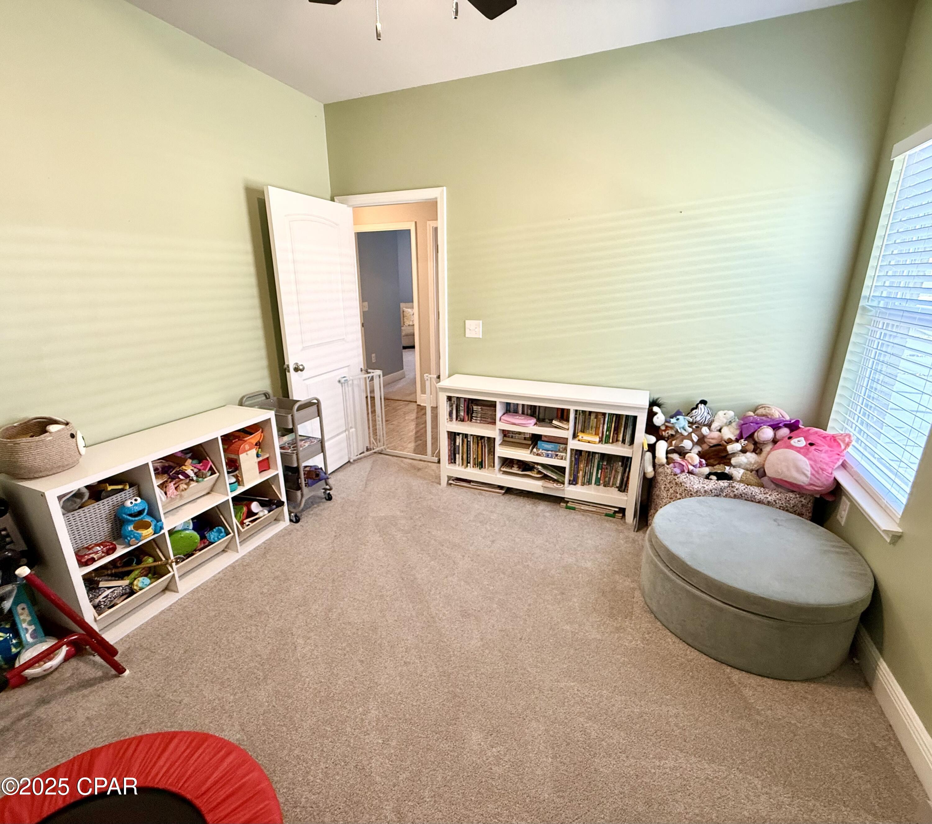 Image 33 For 130 Confidence Way