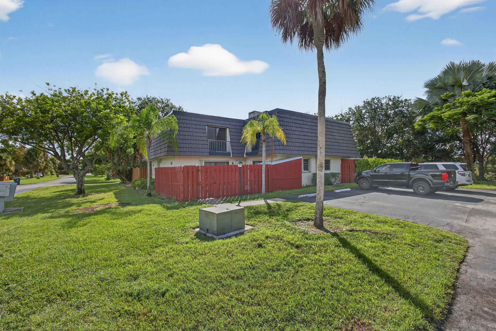 Jupiter Lakes Townhomes C