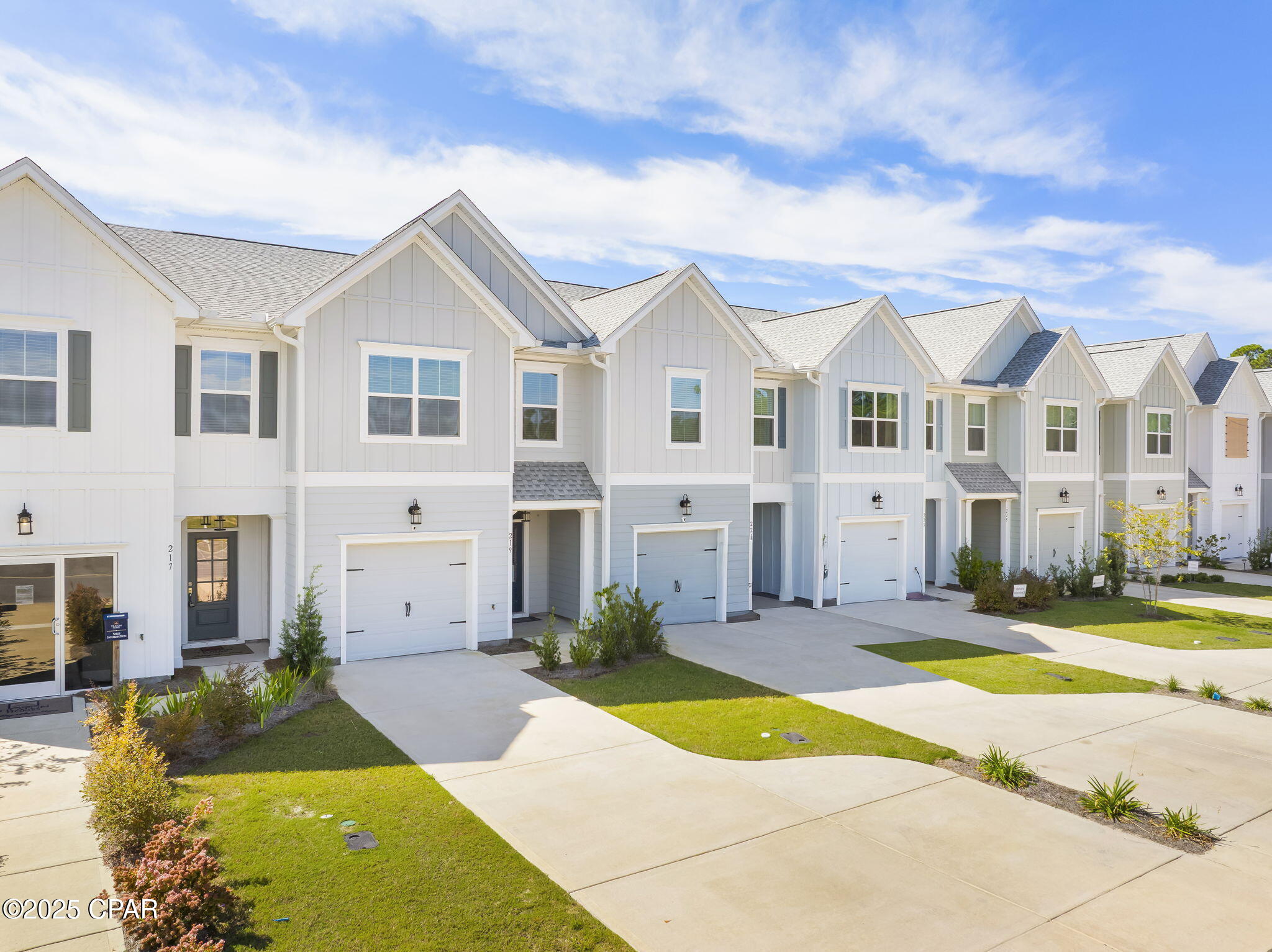 Image 2 For 219 Skylah Lane