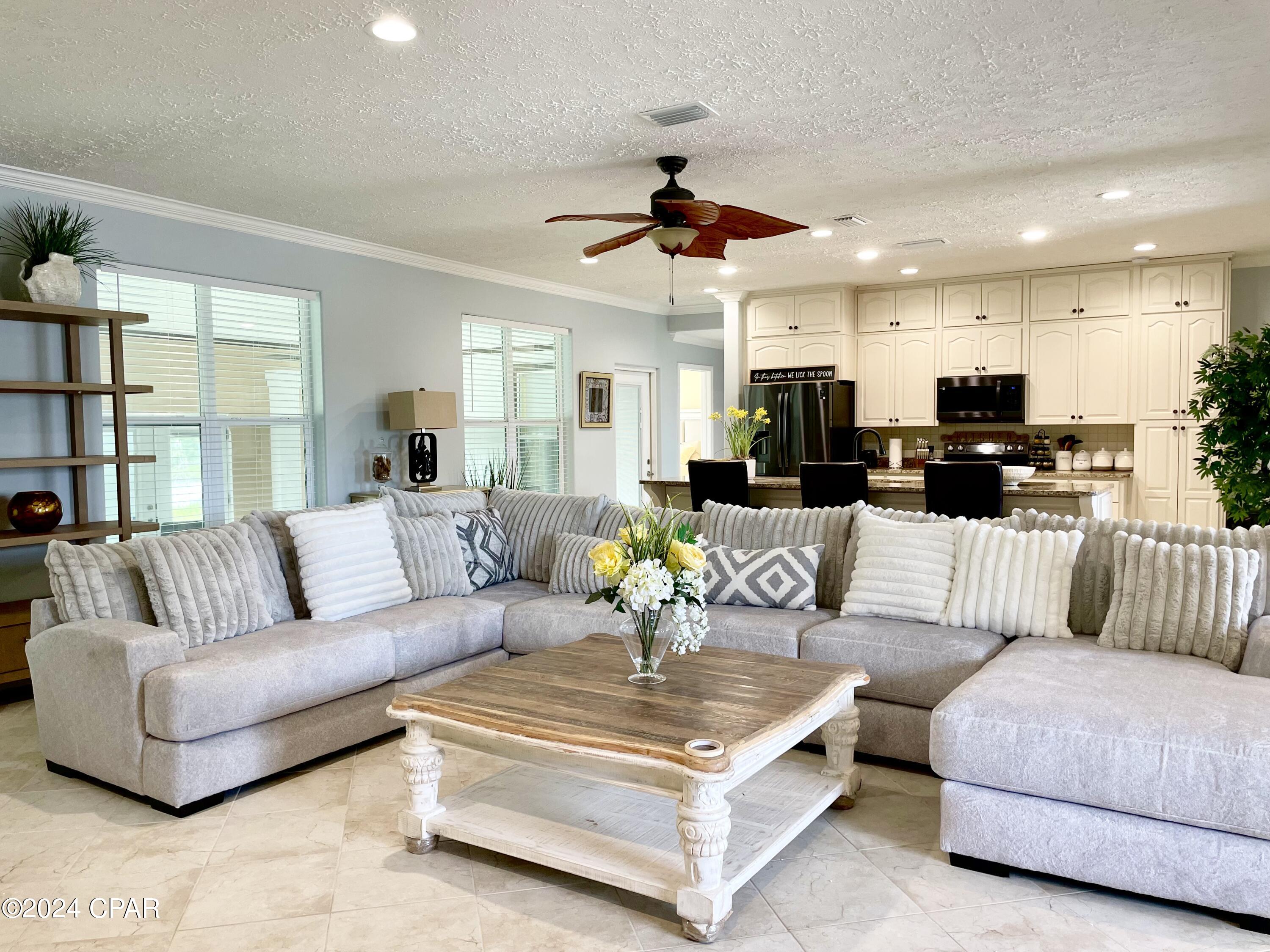 Image 12 For 1043 Plantation Drive