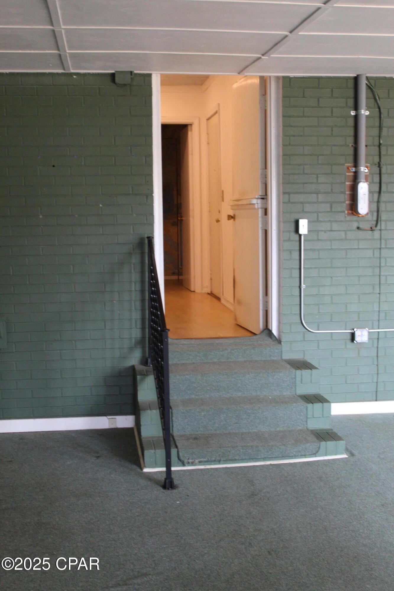 Image 23 For 2695 Marian Drive