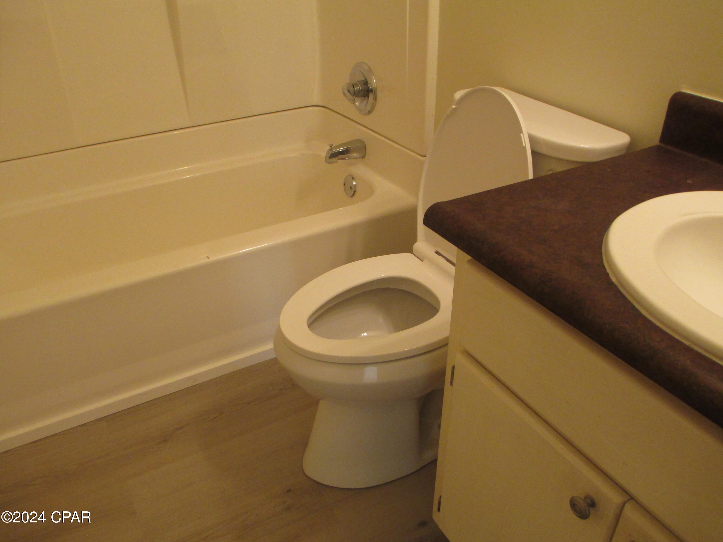 Image 16 For 516 Parker Street A