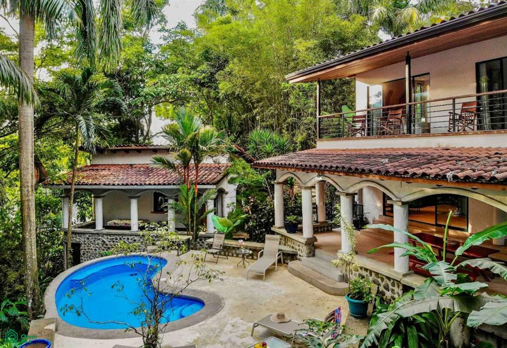 3 bed Single Family Homes For Sale in , Puntarenas - 1