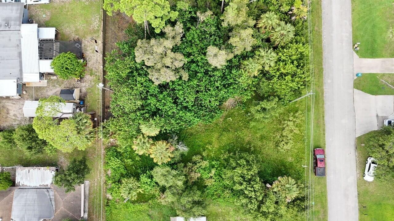 Lakewood Park Unit 1.