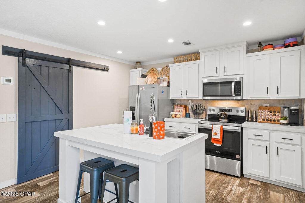 Image 10 For 1215 Shores Road