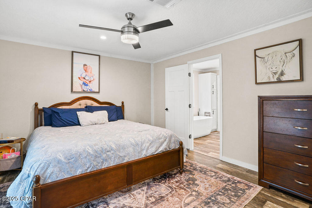 Image 13 For 1215 Shores Road