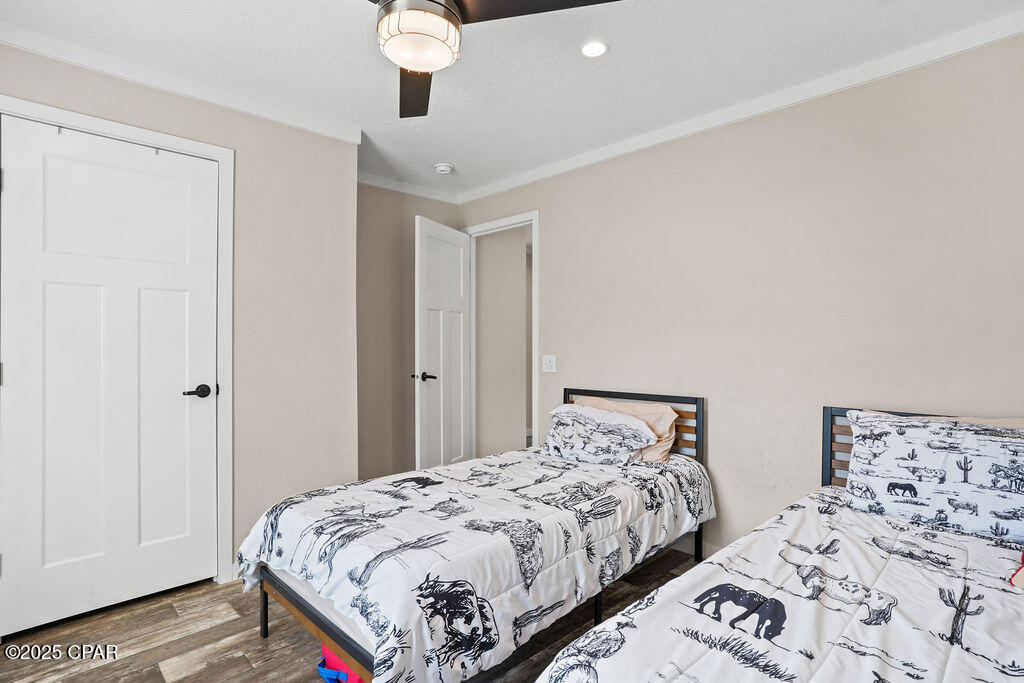 Image 21 For 1215 Shores Road