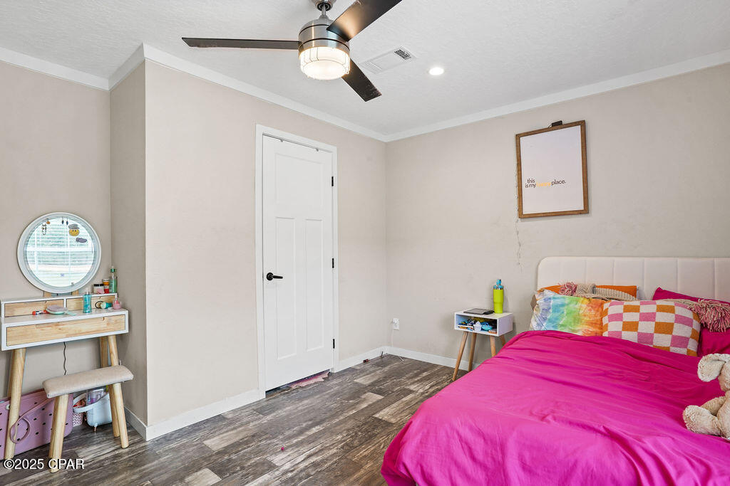 Image 23 For 1215 Shores Road