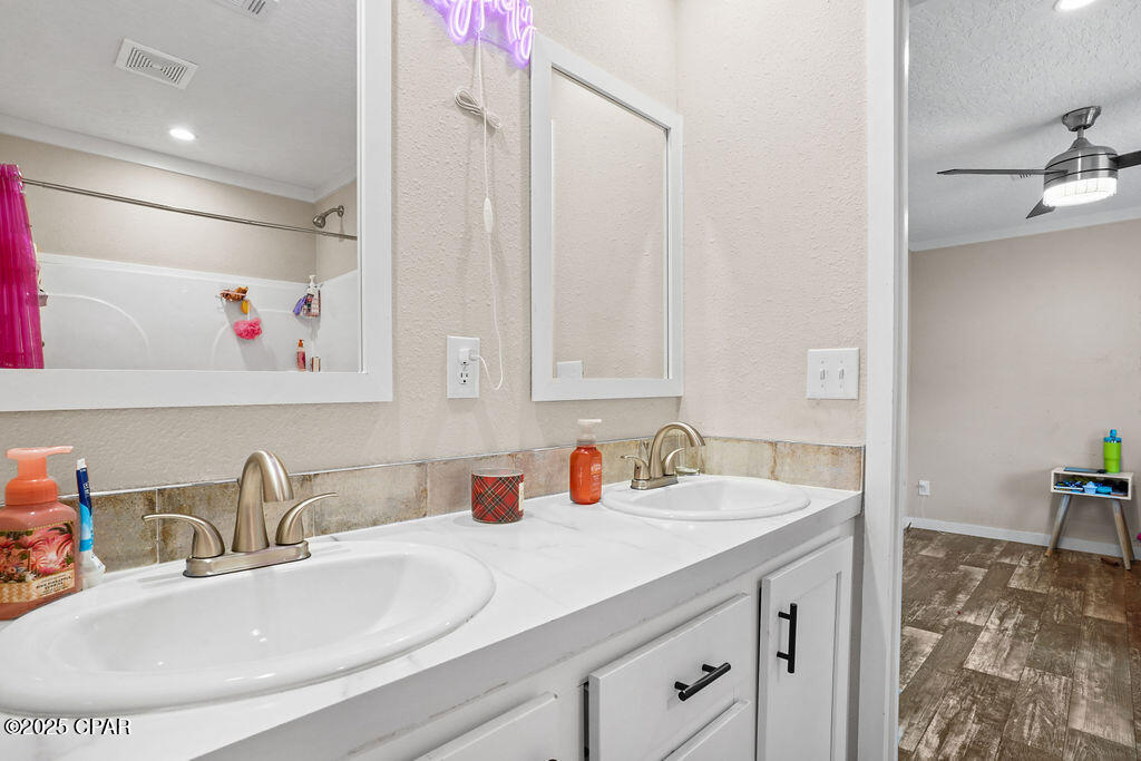 Image 26 For 1215 Shores Road