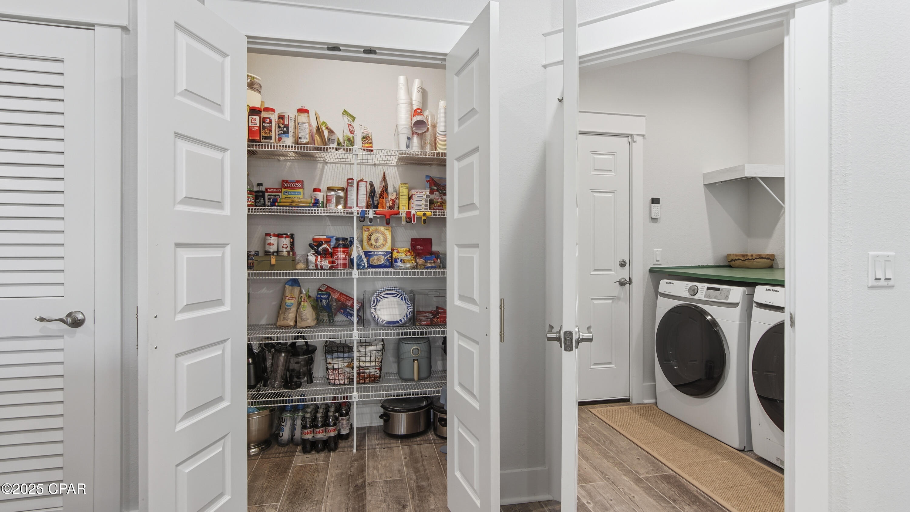 Image 29 For 250 Wells Street